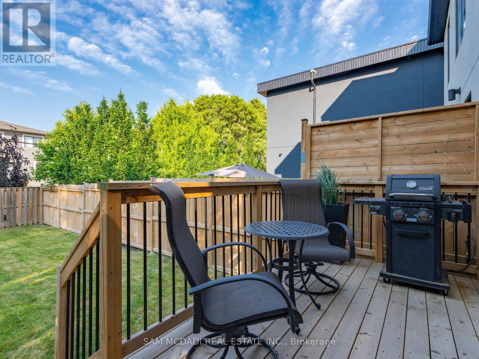 Photo 43 of 11 B Maple Avenue N, Mississauga ON