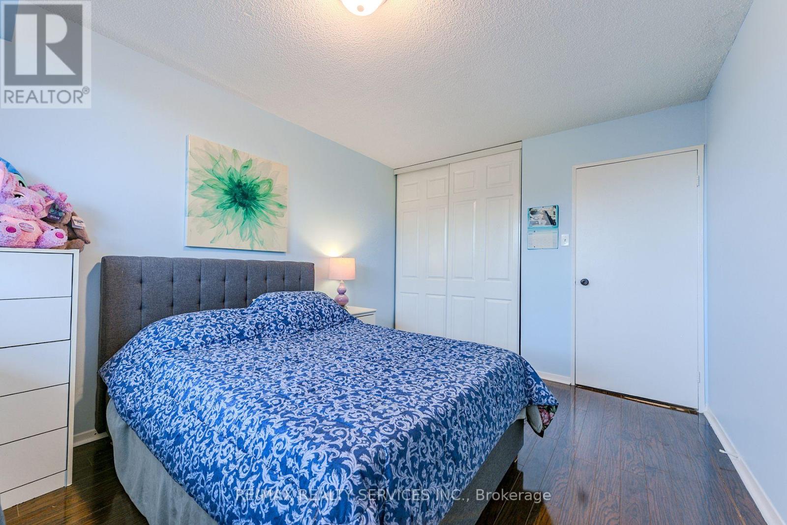 Photo 26 of 302 3 Lisa Street, Brampton ON