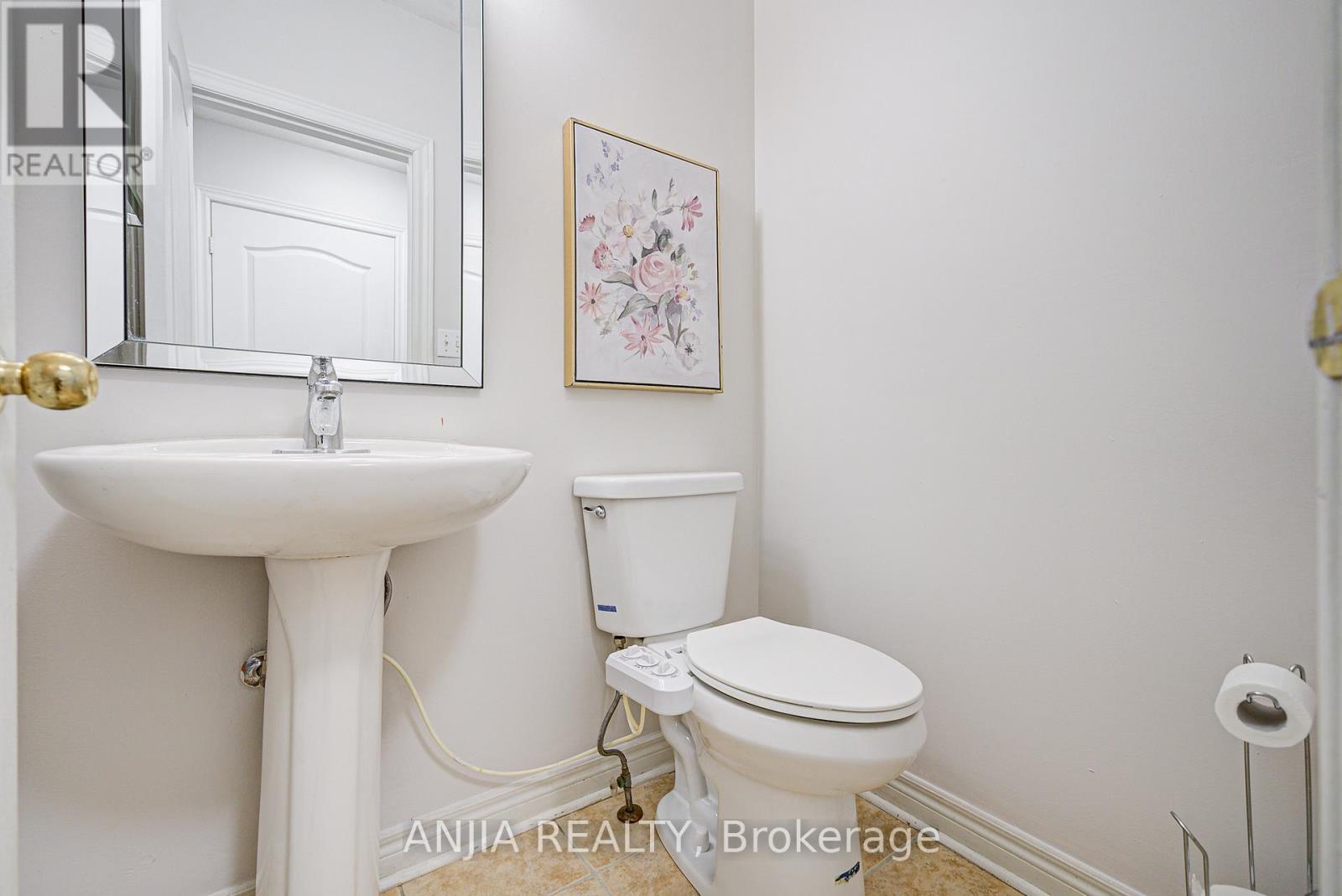 Photo 13 of 140 Edward Jefferys Avenue, Markham ON