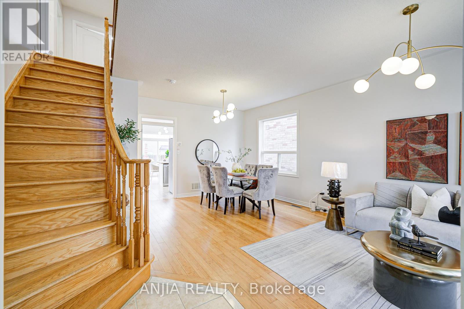 Photo 4 of 140 Edward Jefferys Avenue, Markham ON