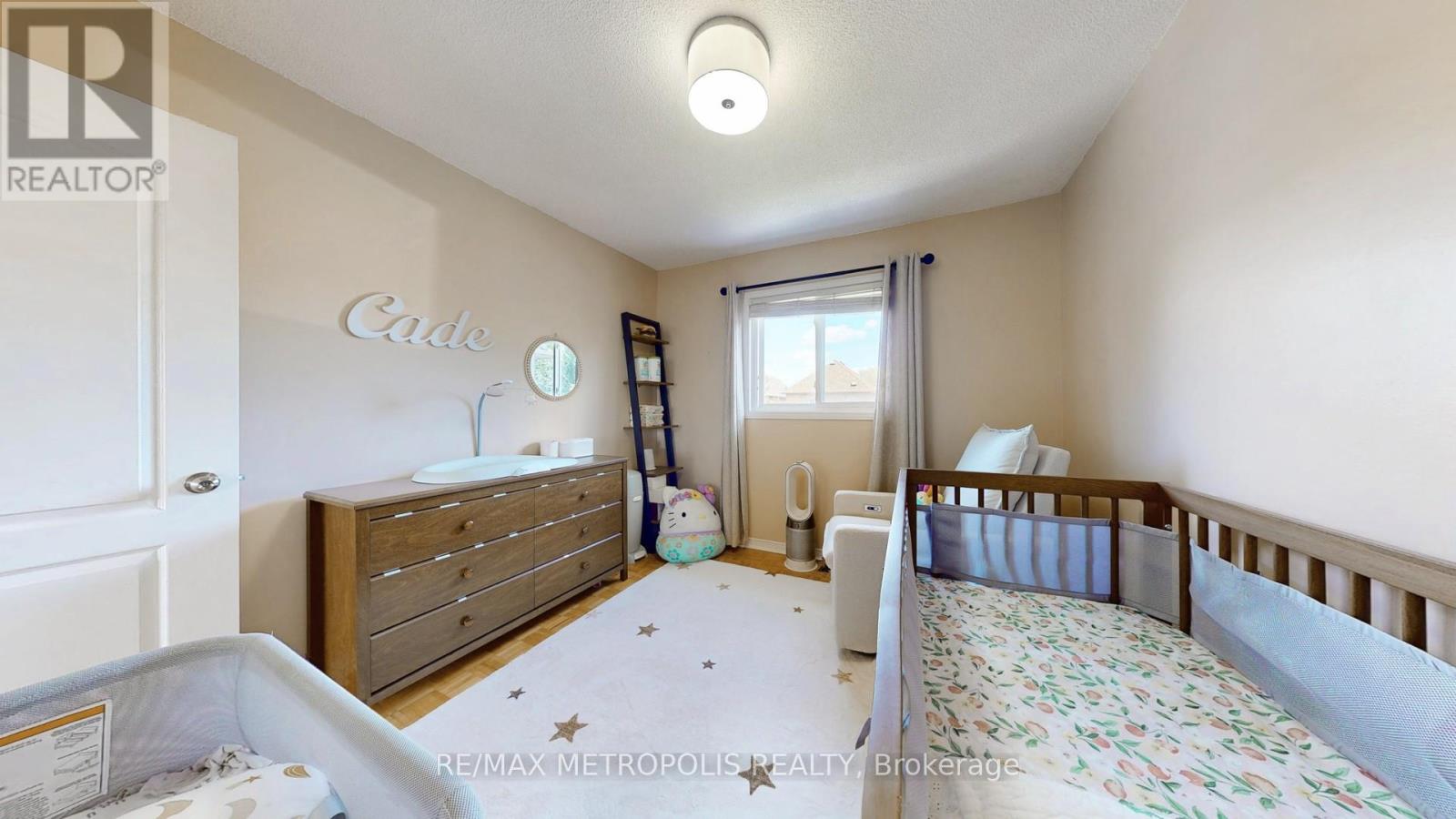 Photo 29 of 63 Whitefaulds Road, Vaughan ON