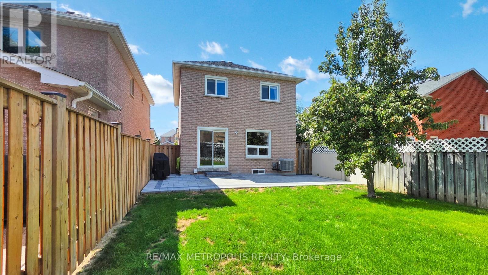 Photo 43 of 63 Whitefaulds Road, Vaughan ON