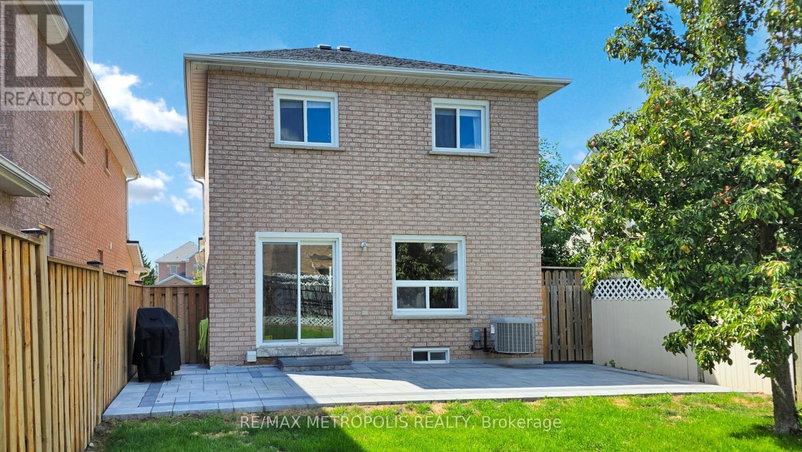 Photo 44 of 63 Whitefaulds Road, Vaughan ON