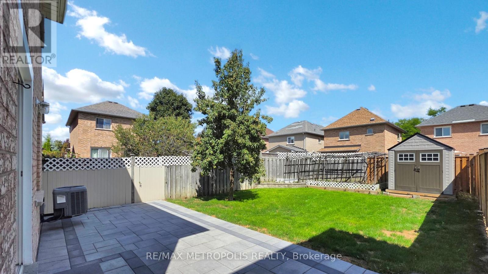 Photo 45 of 63 Whitefaulds Road, Vaughan ON