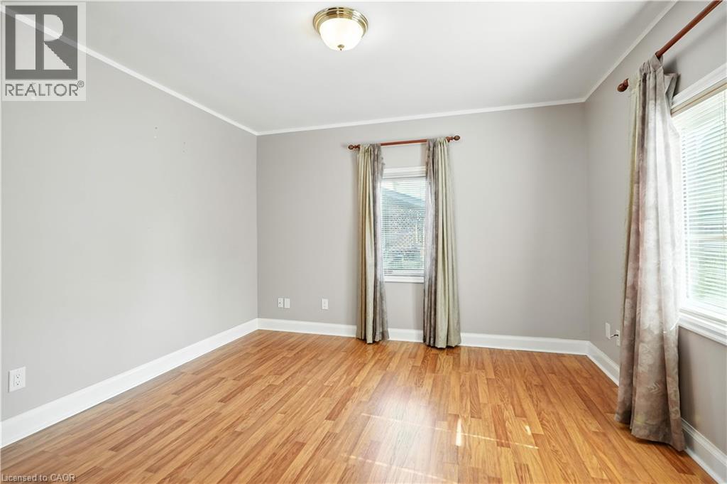 Photo 24 of 127 Garside Avenue S, Hamilton ON