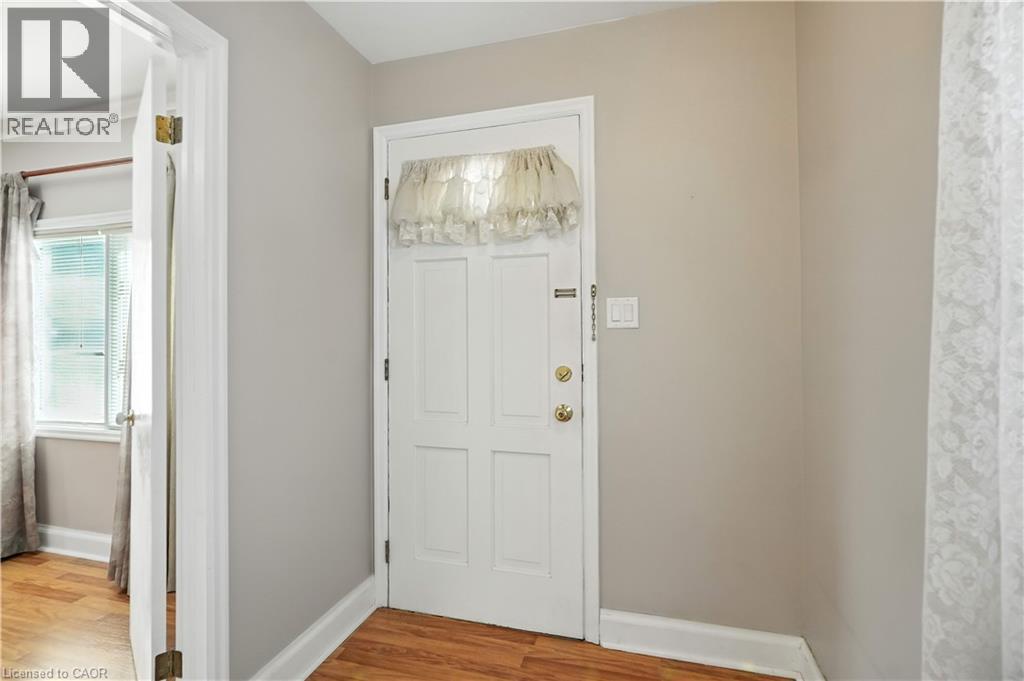 Photo 26 of 127 Garside Avenue S, Hamilton ON