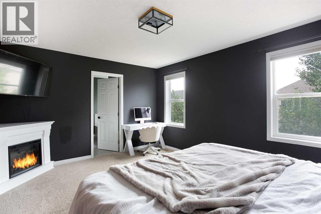 Photo 21 of 523 Windbrook Heights Sw, Airdrie AB