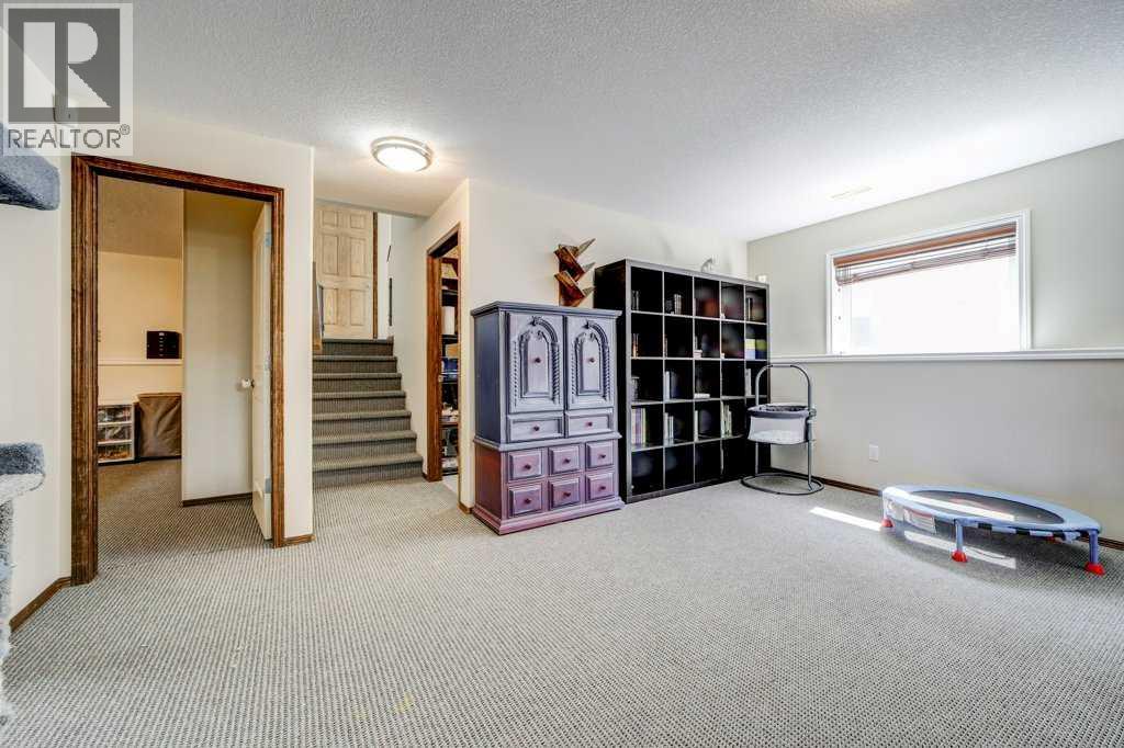 Photo 31 of 338 Kodiak Boulevard N, Lethbridge AB