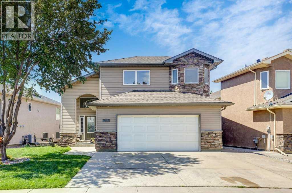 Photo 2 of 338 Kodiak Boulevard N, Lethbridge AB