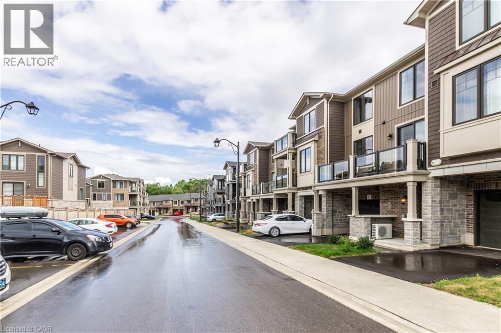 Photo 27 of 10 Birmingham Drive Unit 95, Cambridge ON