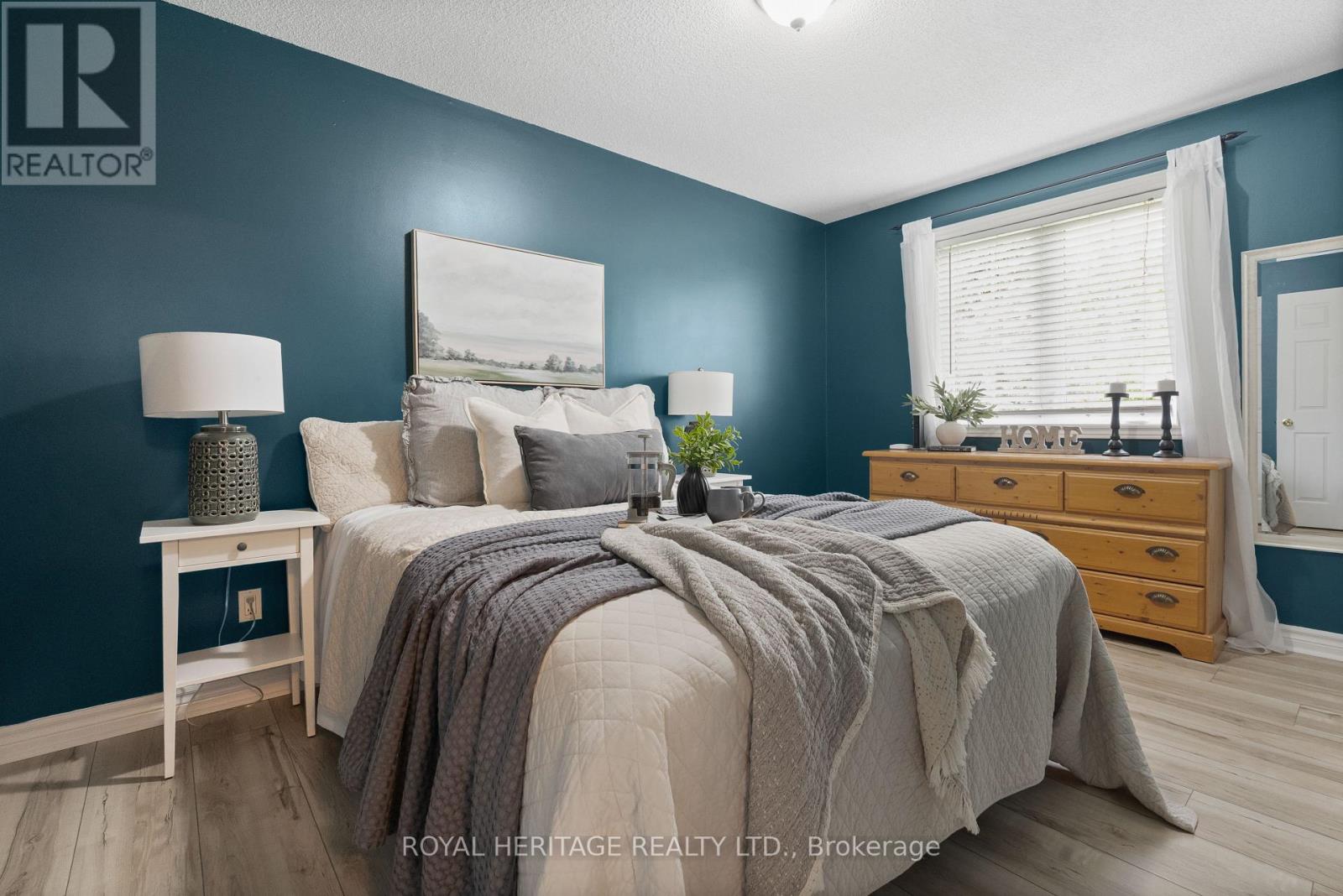 Photo 18 of 108 Beach Road, Kawartha Lakes ON