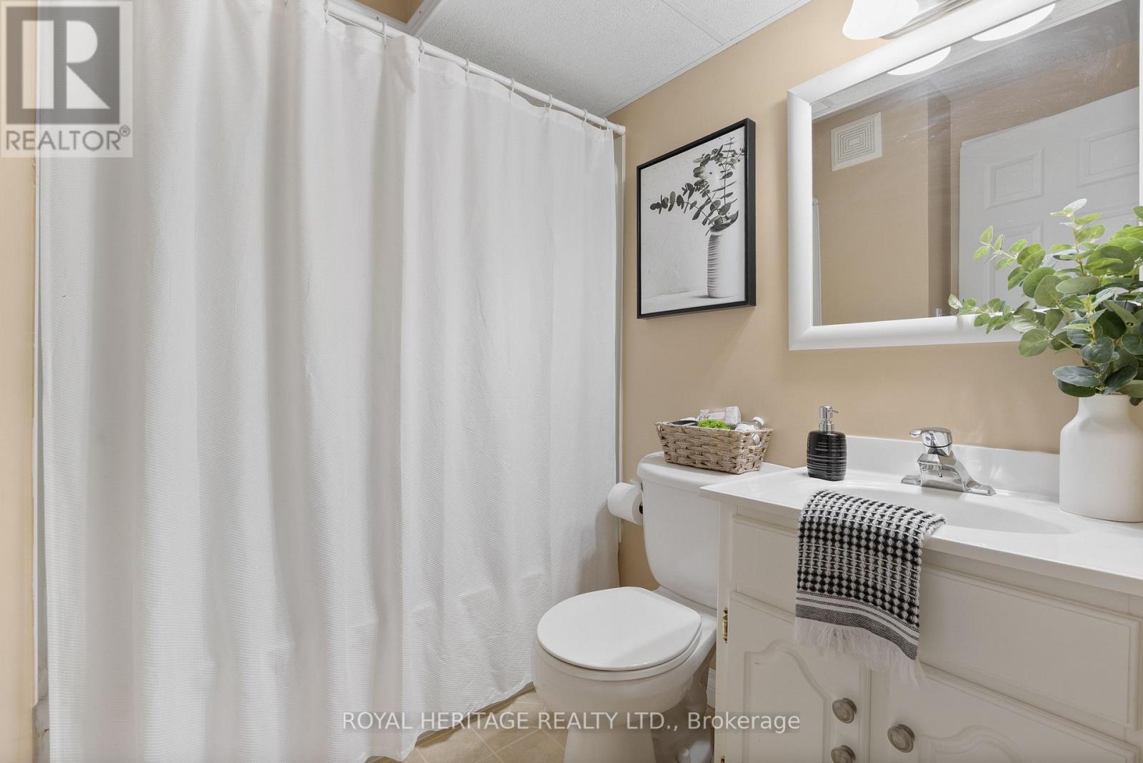 Photo 27 of 108 Beach Road, Kawartha Lakes ON