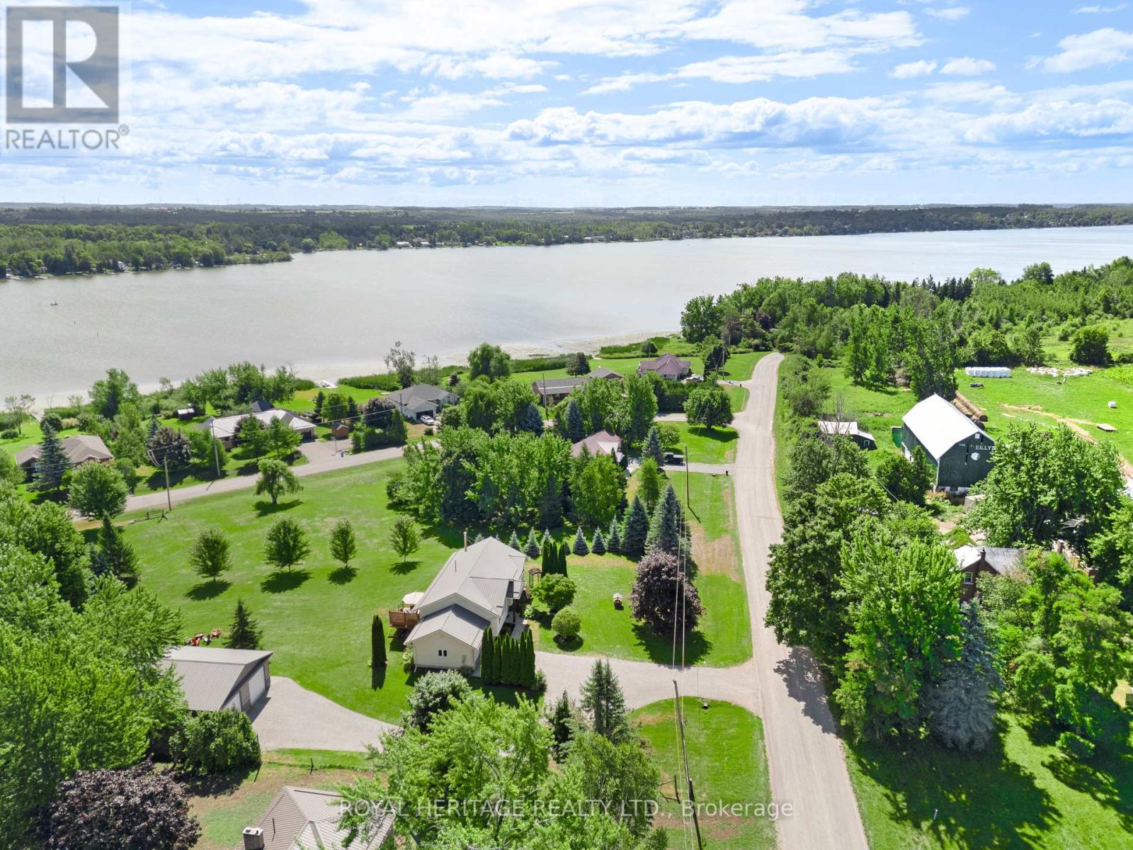 Photo 37 of 108 Beach Road, Kawartha Lakes ON