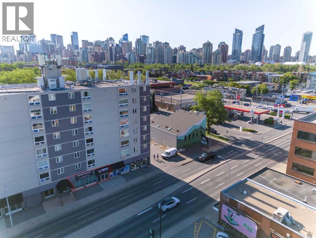 Photo 13 of 312 14 Street Nw, Calgary AB