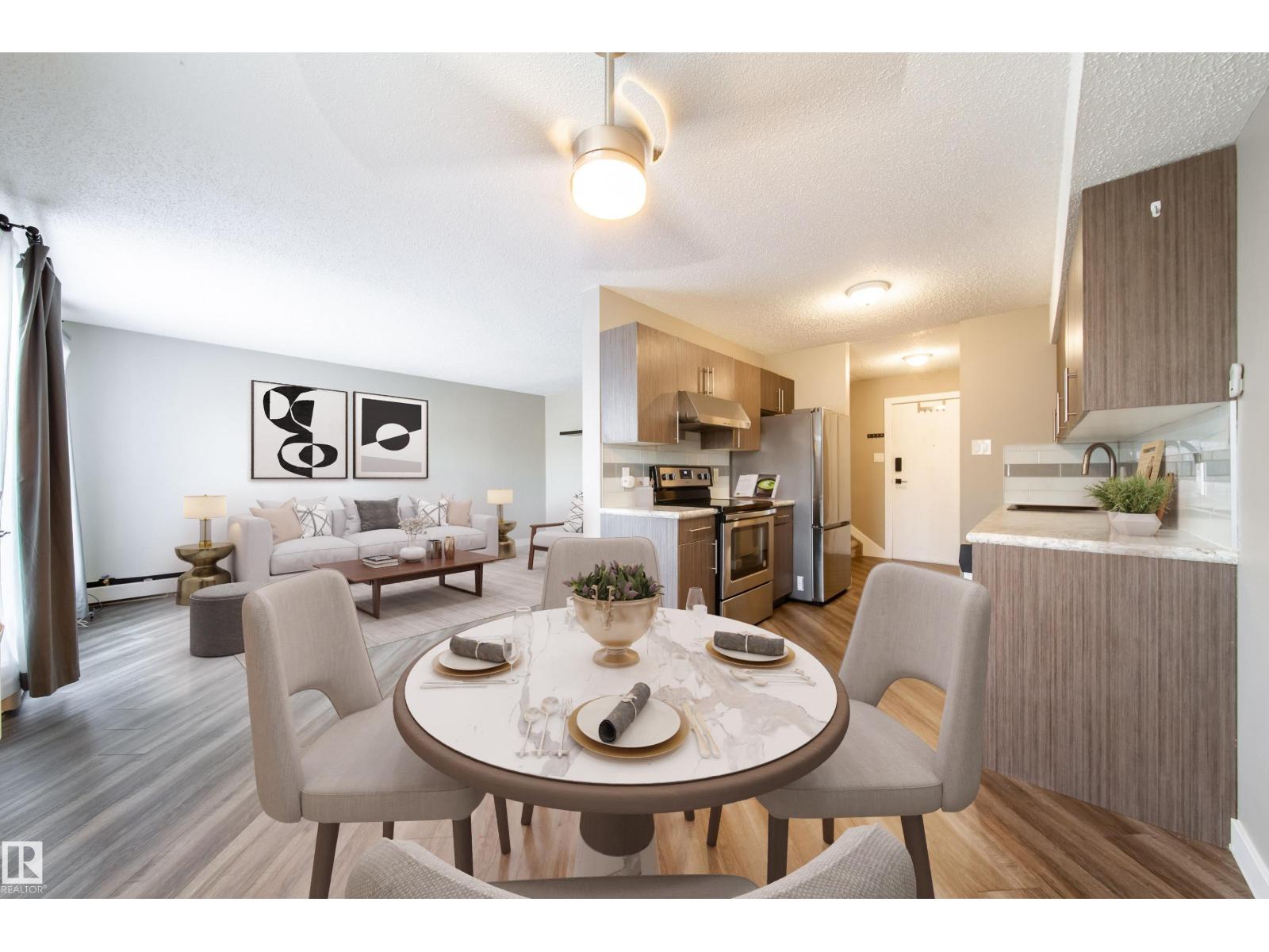 Photo 5 of 117 6103 35 A Av Nw, Edmonton AB