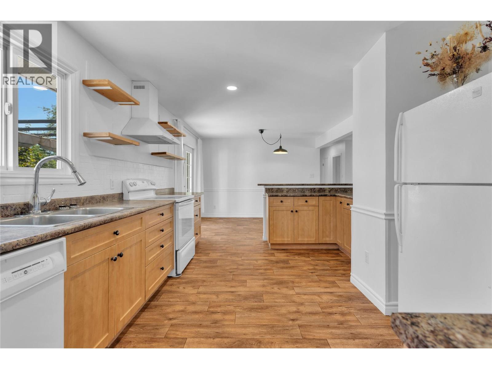  455 Donhauser Road, Kelowna