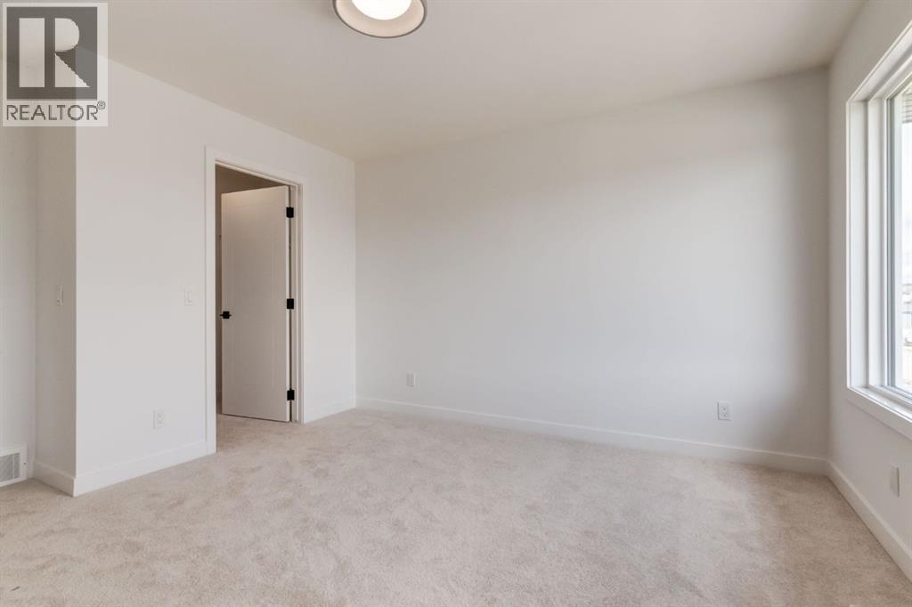Photo 24 of 146 Belvedere Crescent Se, Calgary AB