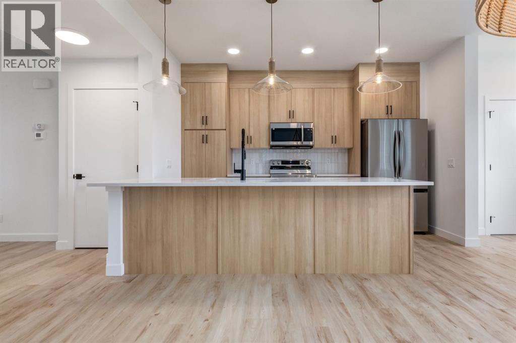 Photo 9 of 146 Belvedere Crescent Se, Calgary AB