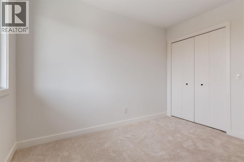 Photo 32 of 146 Belvedere Crescent Se, Calgary AB