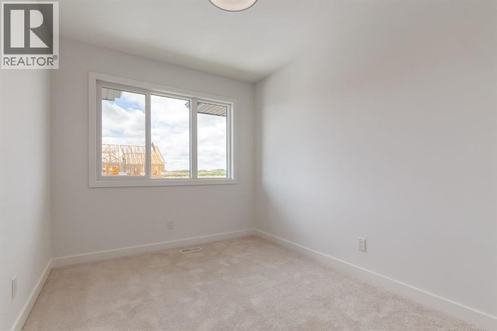 Photo 29 of 146 Belvedere Crescent Se, Calgary AB