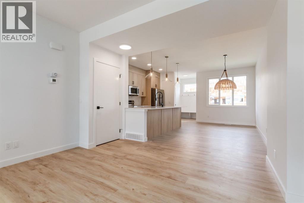 Photo 7 of 146 Belvedere Crescent Se, Calgary AB