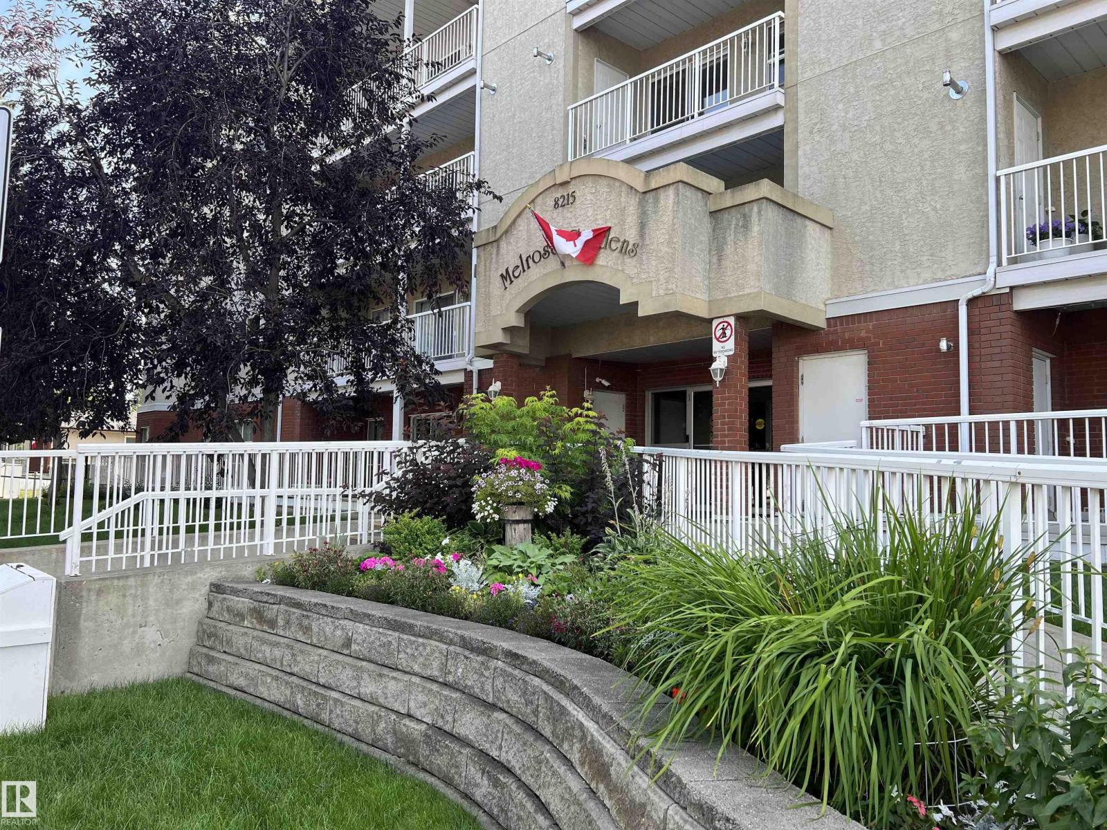 Photo 2 of 301 8215 84 Av Nw, Edmonton AB