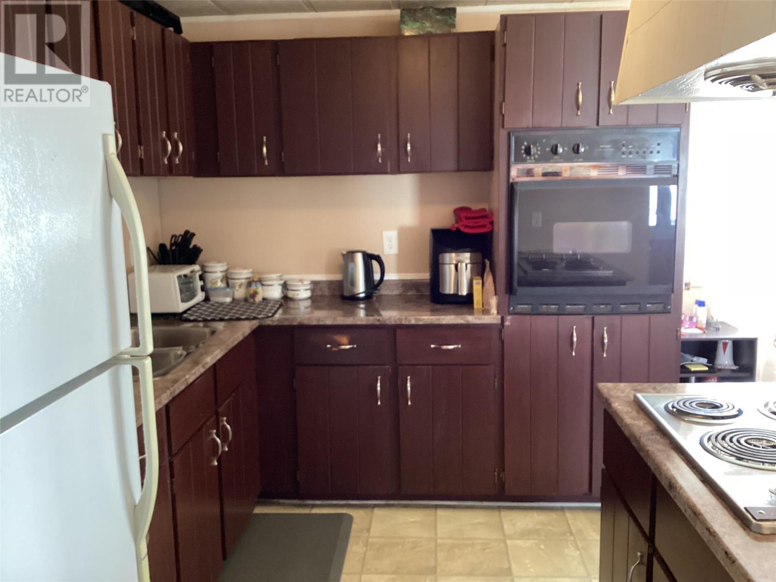 Photo 13 of 46 Meadowbrook Drive, Goulds NL