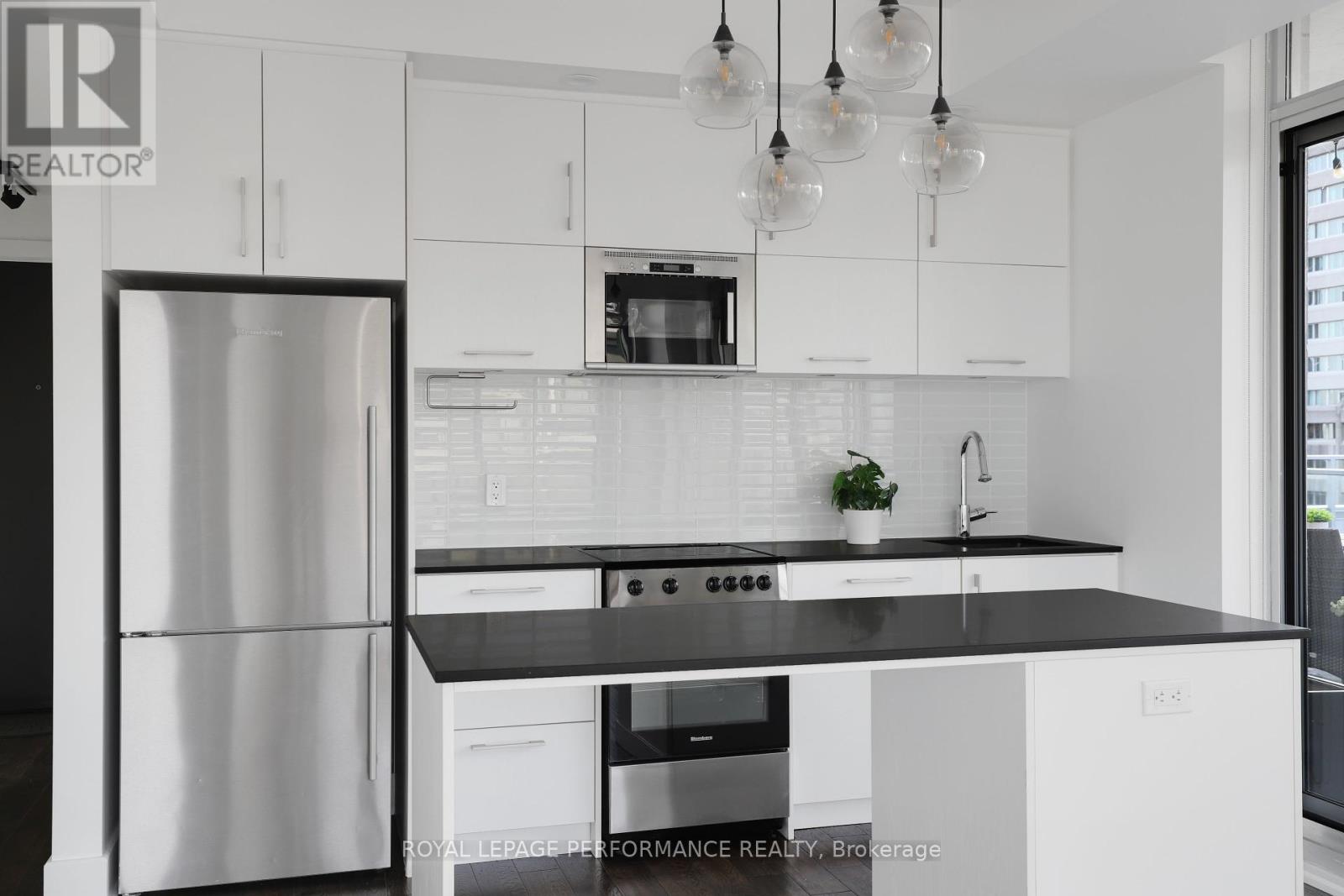 Photo 10 of 1603 255 Bay Street, Ottawa ON