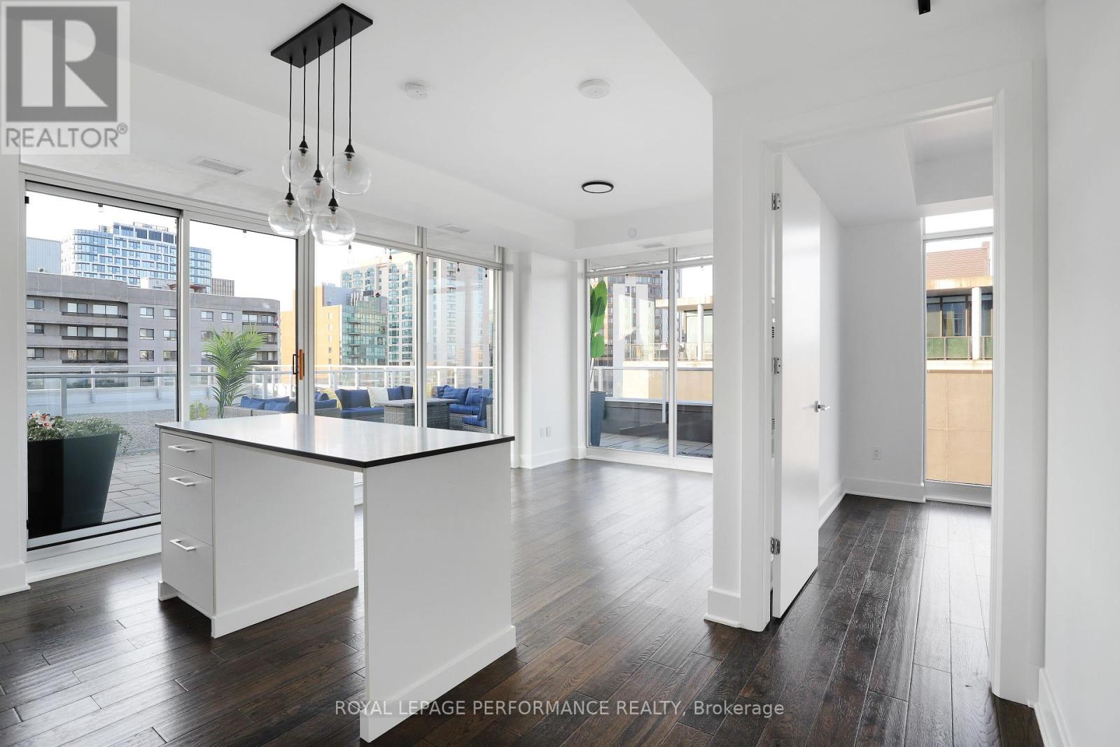 Photo 9 of 1603 255 Bay Street, Ottawa ON