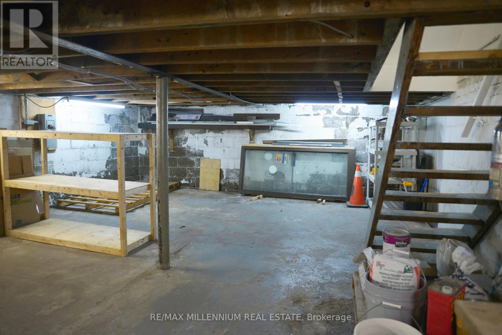 Photo 16 of 2821 Lake Shore Boulevard W, Toronto ON