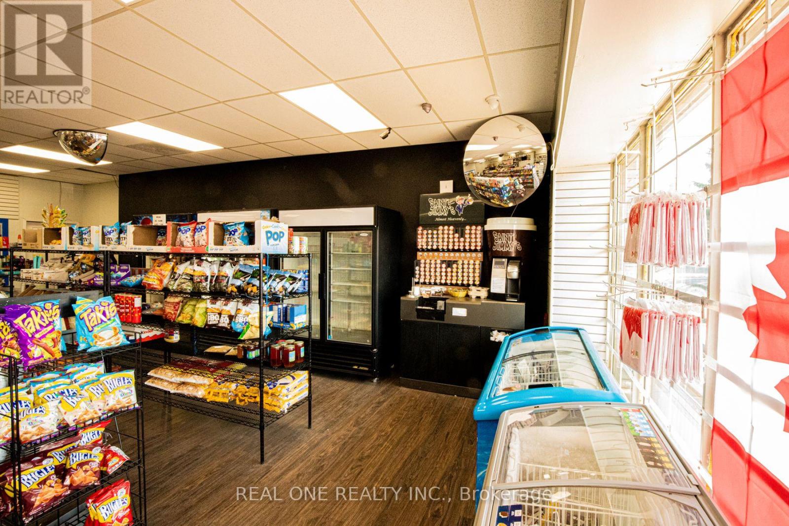 Photo 2 of A 5695 River Grove Avenue E, Mississauga ON