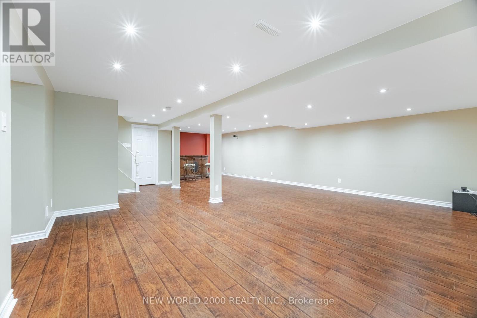 Photo 8 of 7221 Danton Promenade, Mississauga ON