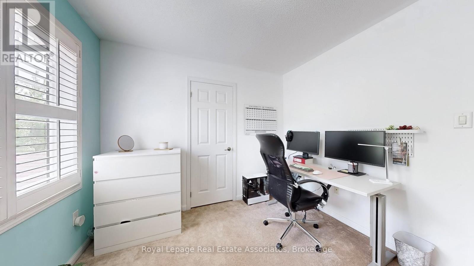 Photo 21 of 721 Shortreed Crescent, Milton ON