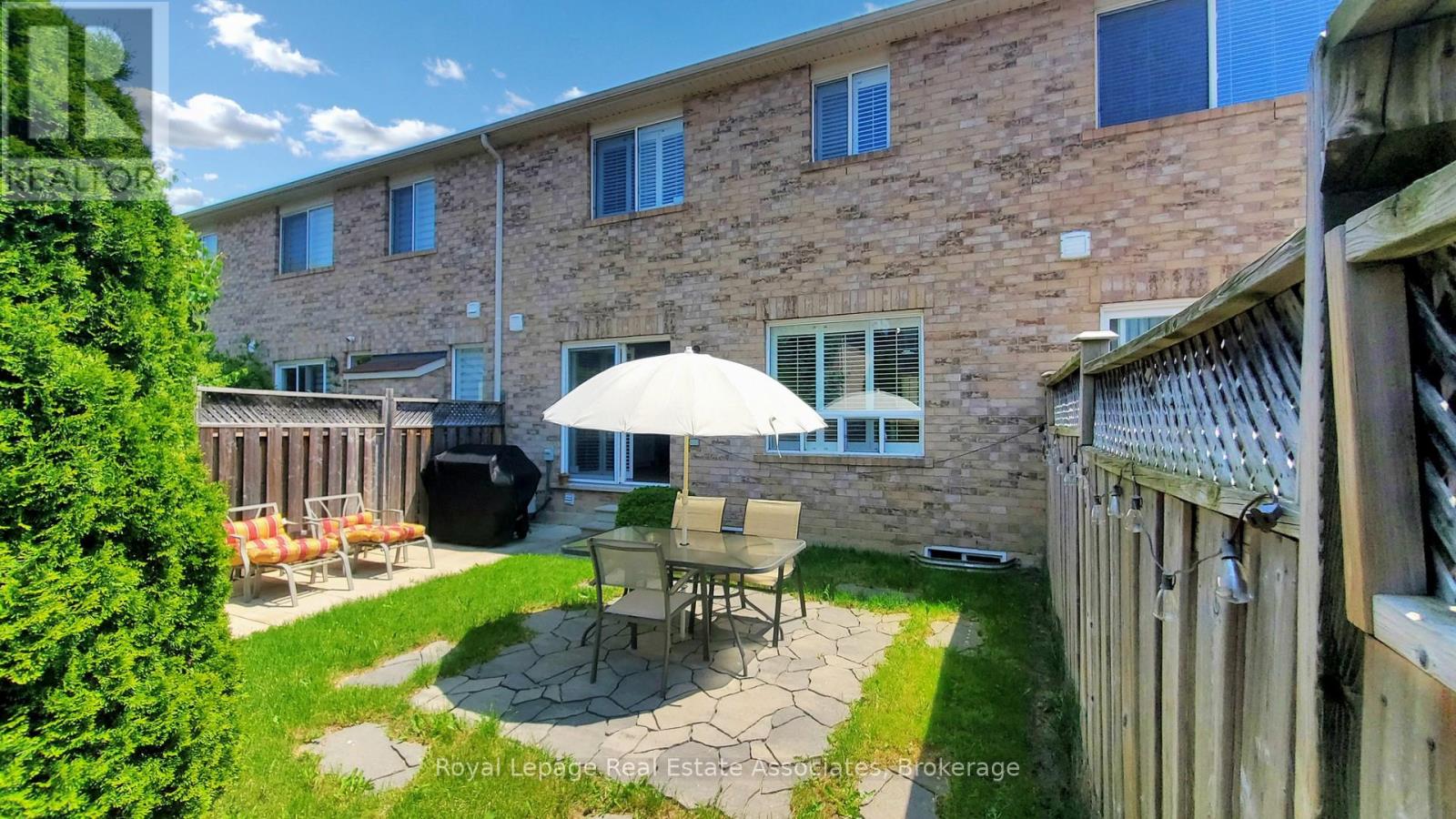 Photo 30 of 721 Shortreed Crescent, Milton ON