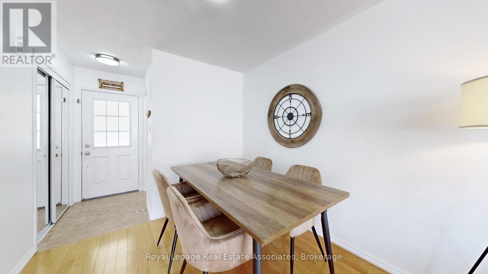 Photo 9 of 721 Shortreed Crescent, Milton ON