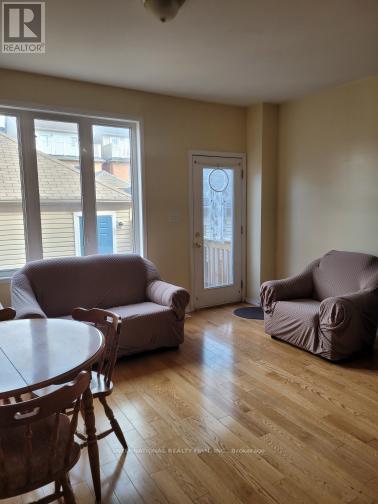 Photo 11 of 23 Hackett Avenue, Toronto ON