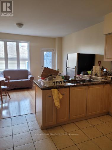 Photo 15 of 23 Hackett Avenue, Toronto ON