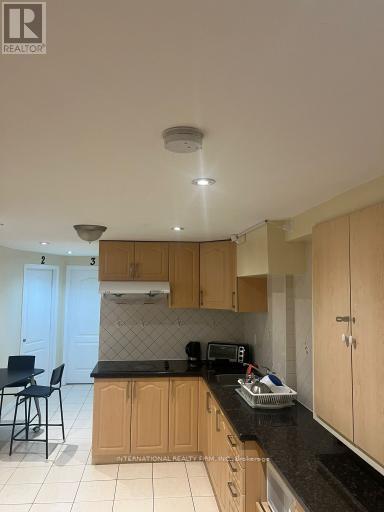 Photo 32 of 23 Hackett Avenue, Toronto ON