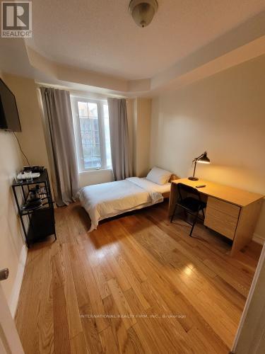 Photo 9 of 23 Hackett Avenue, Toronto ON