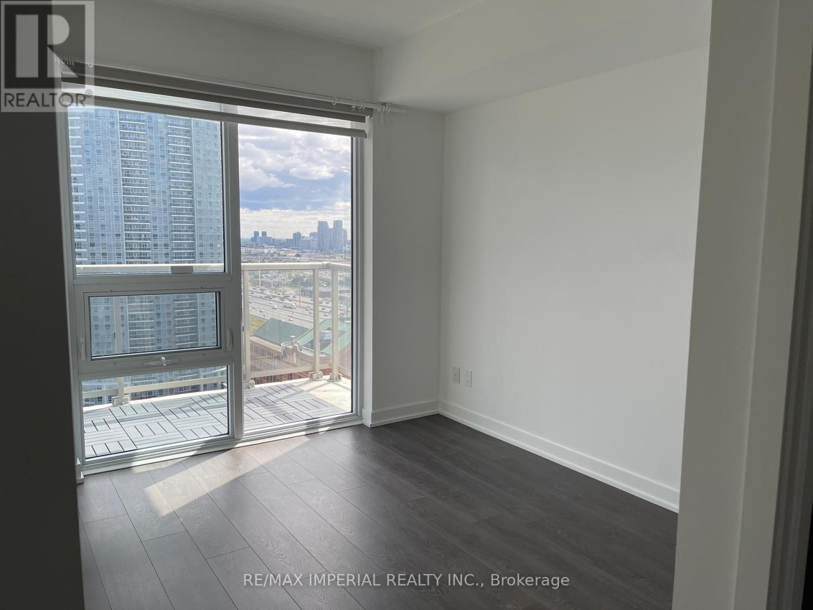 Photo 16 of 2508 2033 Kennedy Road, Toronto ON