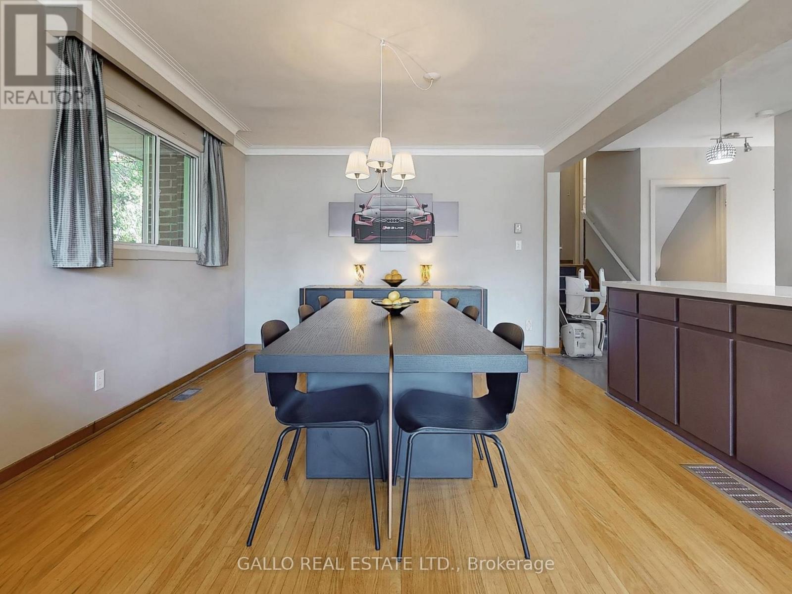 Photo 12 of 179 Church Street, Whitchurchstouffville ON