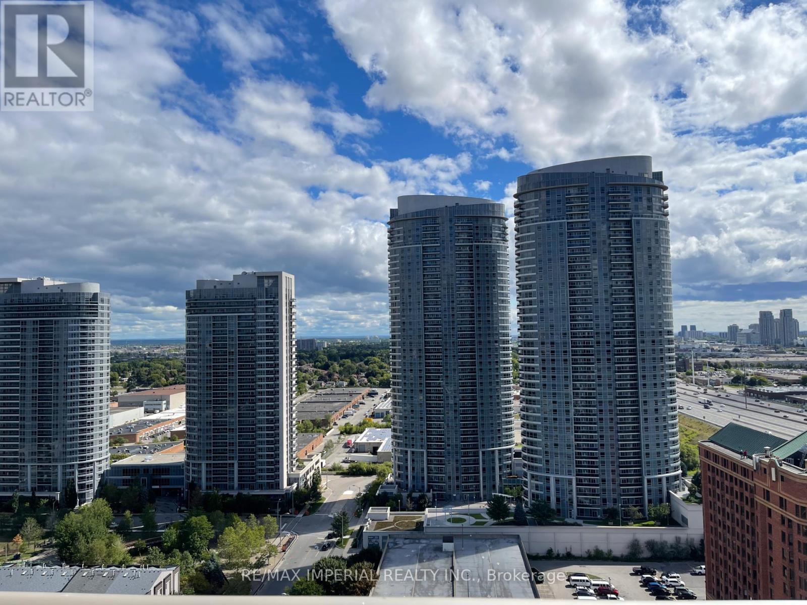 Photo 34 of 2508 2033 Kennedy Road, Toronto ON