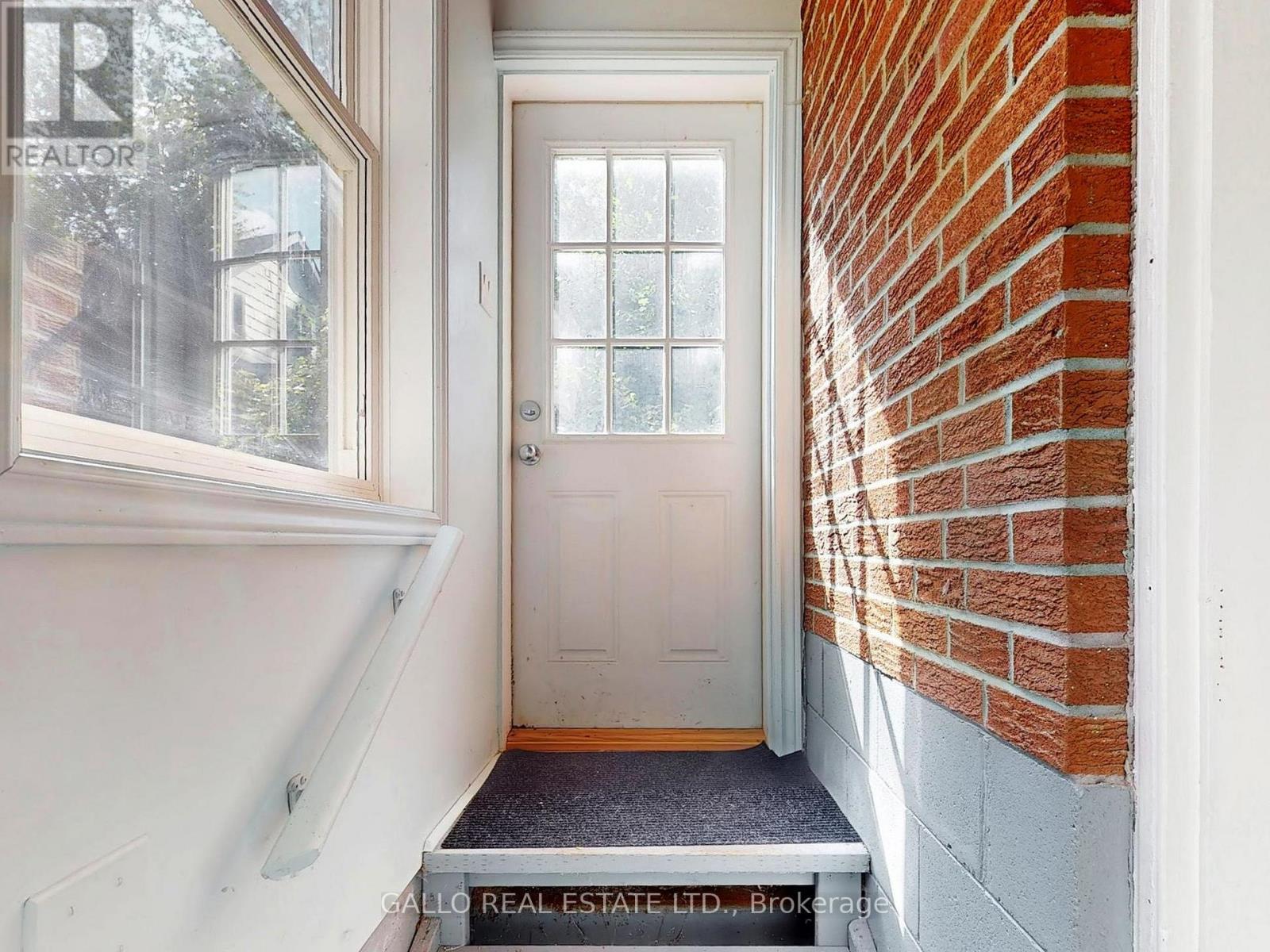 Photo 30 of 179 Church Street, Whitchurchstouffville ON