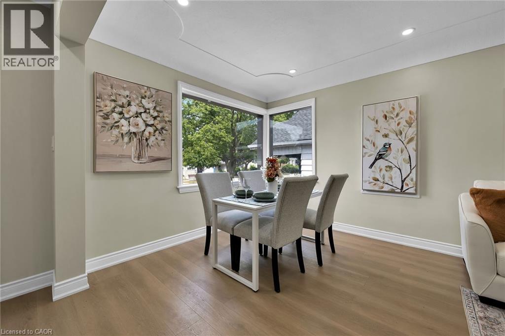 Photo 11 of 258 Brucedale Avenue E, Hamilton ON