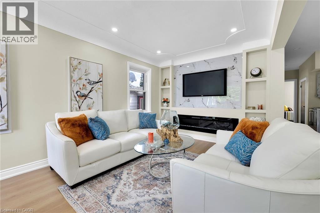 Photo 12 of 258 Brucedale Avenue E, Hamilton ON
