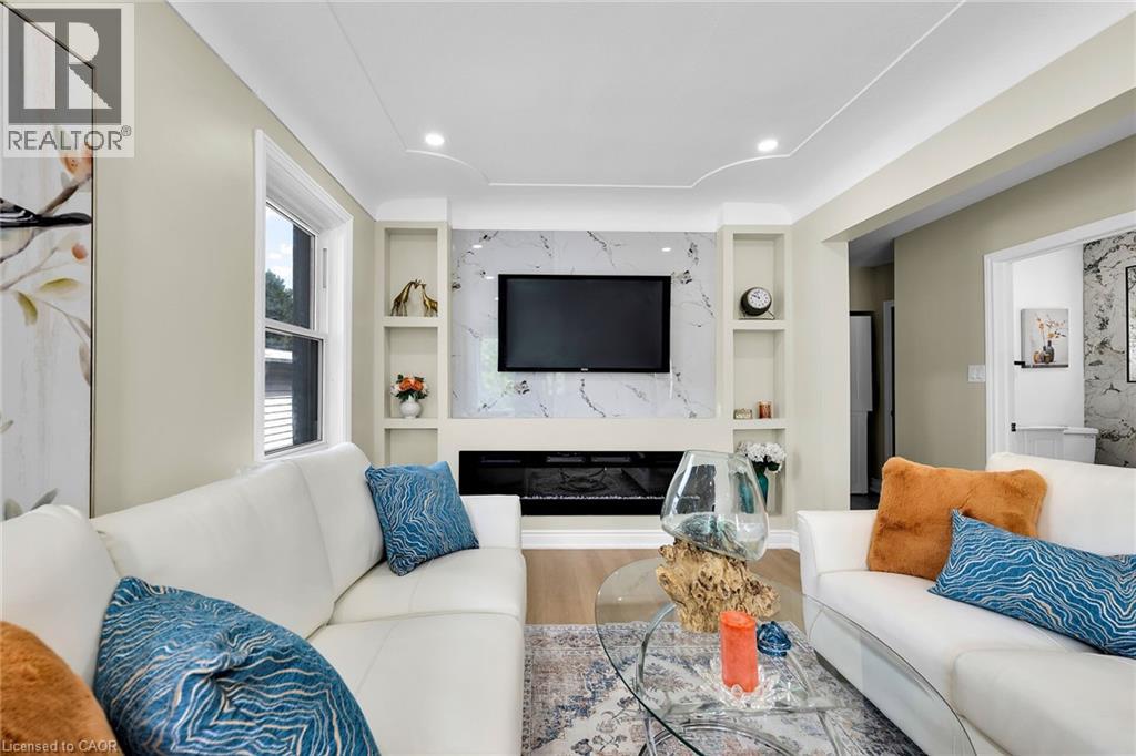 Photo 14 of 258 Brucedale Avenue E, Hamilton ON