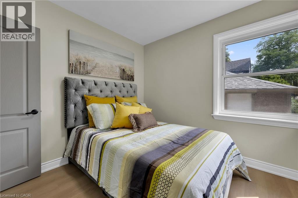 Photo 22 of 258 Brucedale Avenue E, Hamilton ON