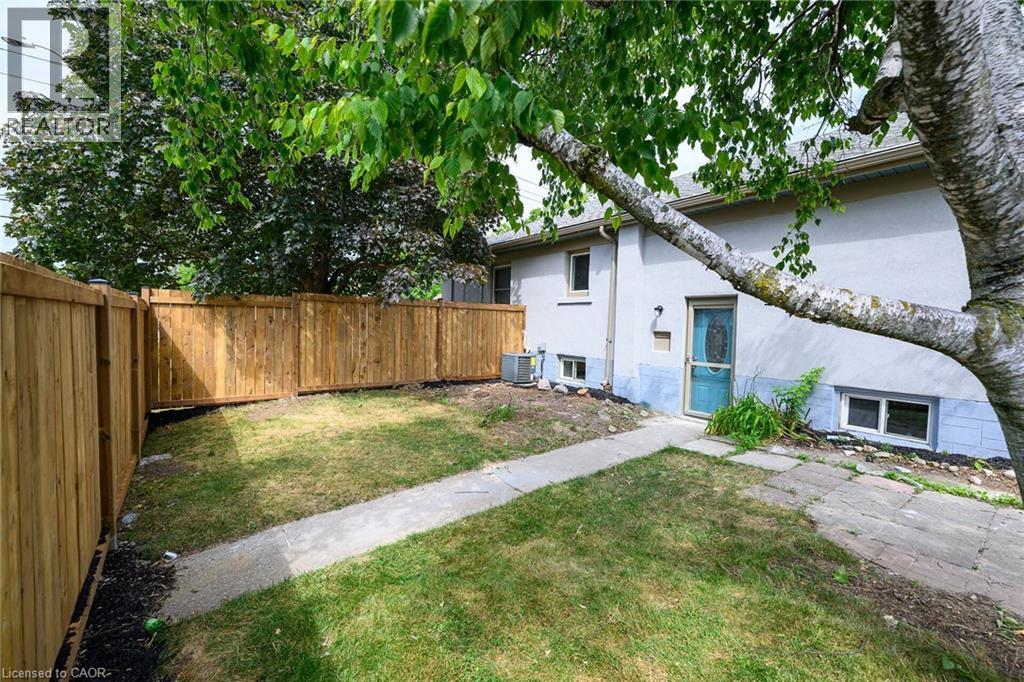 Photo 42 of 258 Brucedale Avenue E, Hamilton ON