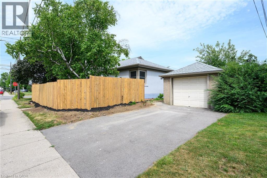 Photo 47 of 258 Brucedale Avenue E, Hamilton ON