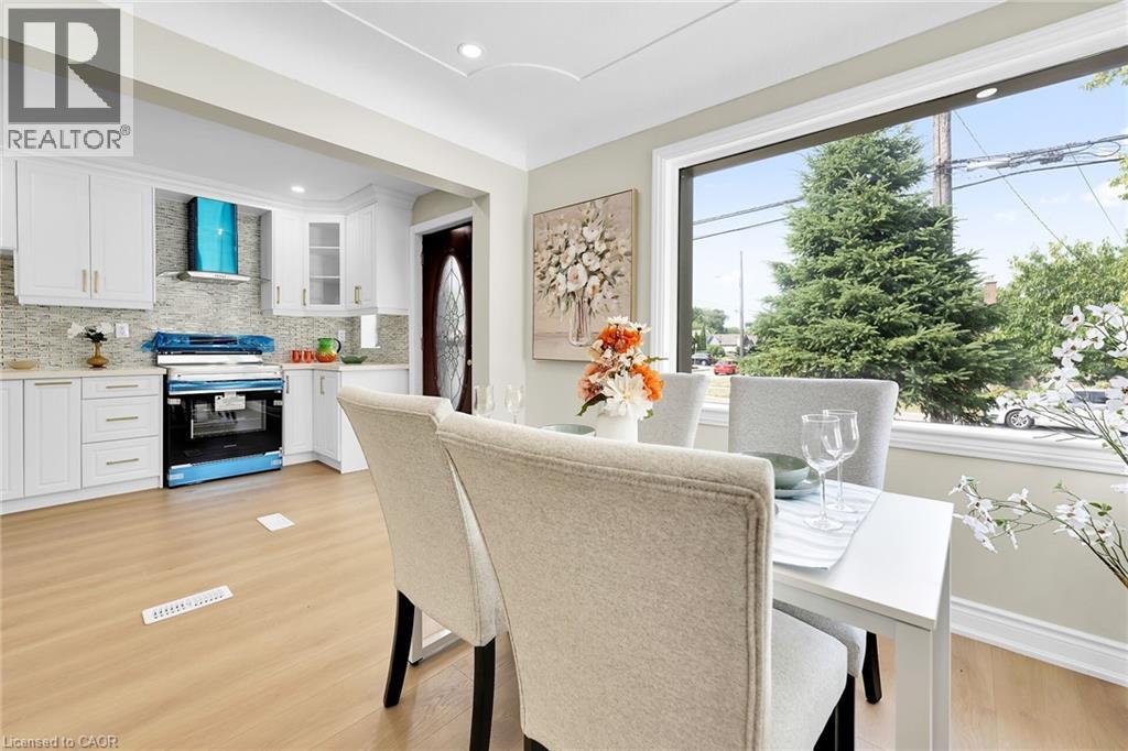 Photo 9 of 258 Brucedale Avenue E, Hamilton ON